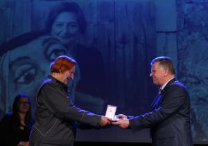 SLAVNOSTNA SEJA IN PODELITEV OBČINSKIH PRIZNANJ 21 KSENIJA PREŽELJ FOTO LJUBO VUKELIČ